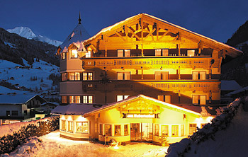 Hotel Hubertushof im Winter